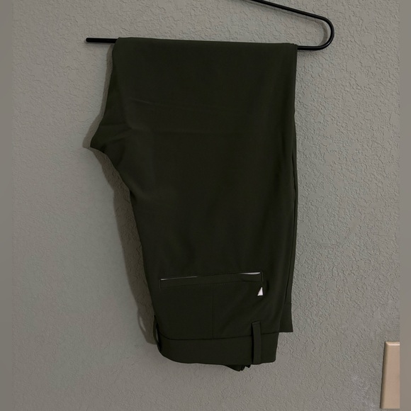 Primo Golf Olive Jogger - Picture 2 of 4